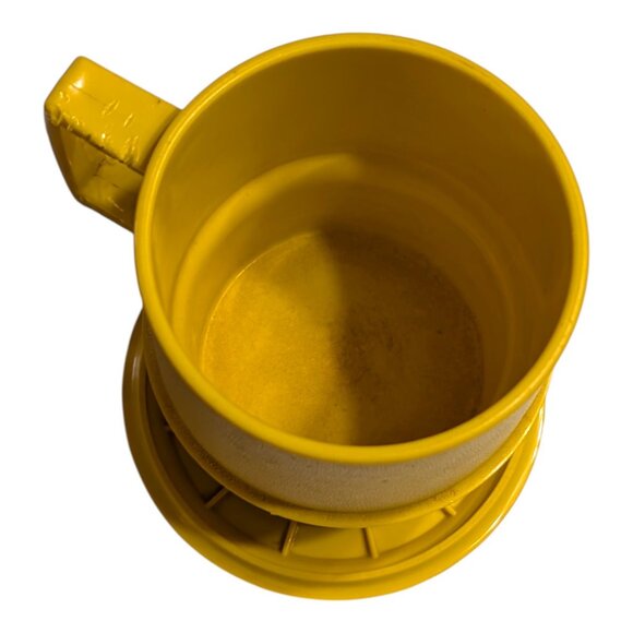 VTG Tupperware Yellow Coffee Mug Cup With Lid Travel Kitchenware USA - Picture 6 of 6